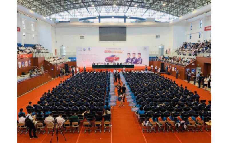 【榮耀時(shí)刻】2019年全國(guó)職業(yè)院校技能大賽（中職組）汽車運(yùn)用與維修賽項(xiàng)圓滿落幕